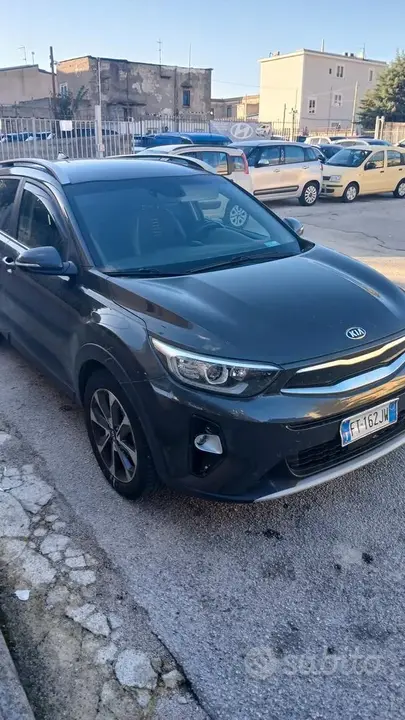 Kia Stonic 2019 photo 2