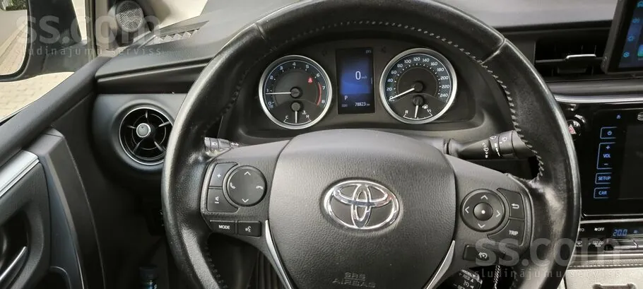 Toyota Corolla 2017 photo 3