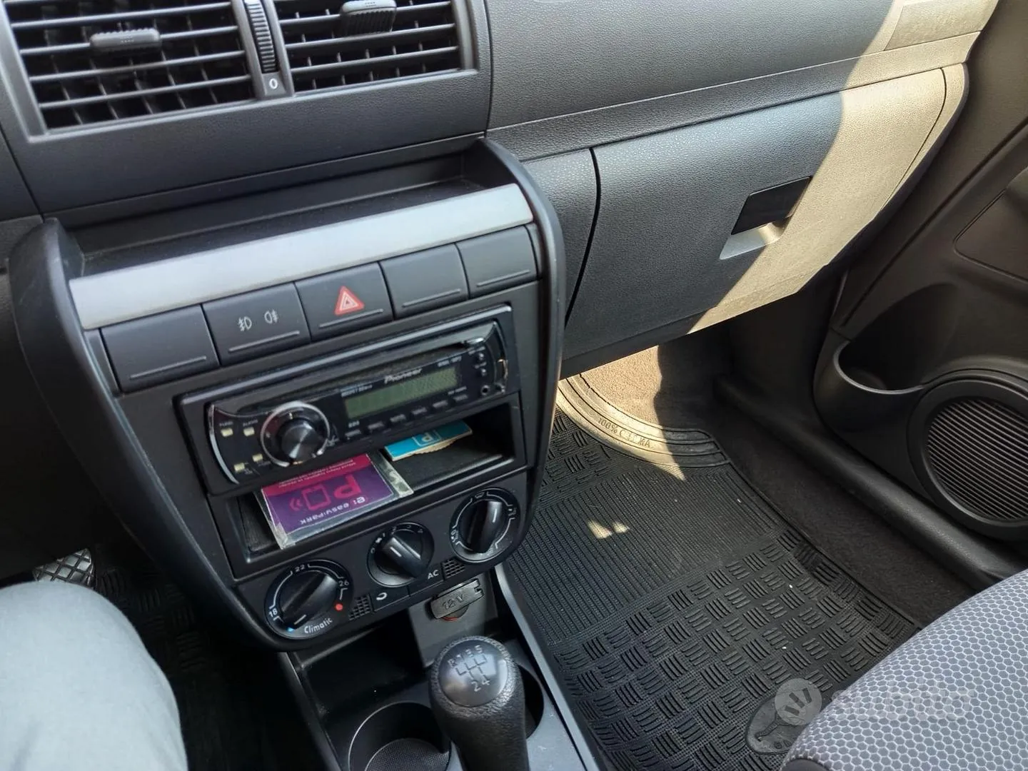 Volkswagen Fox 2009 photo 3