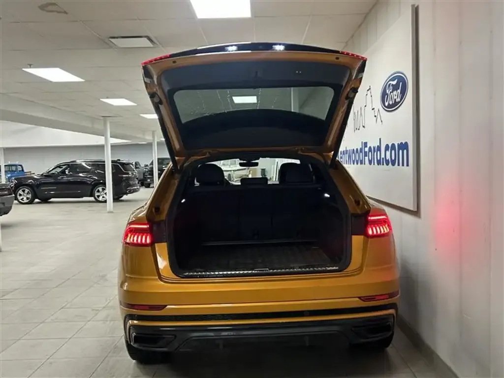 Audi Q8 2019 photo 5