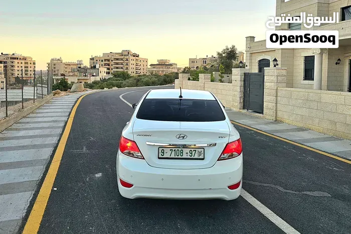 Hyundai Accent 2016 photo 3