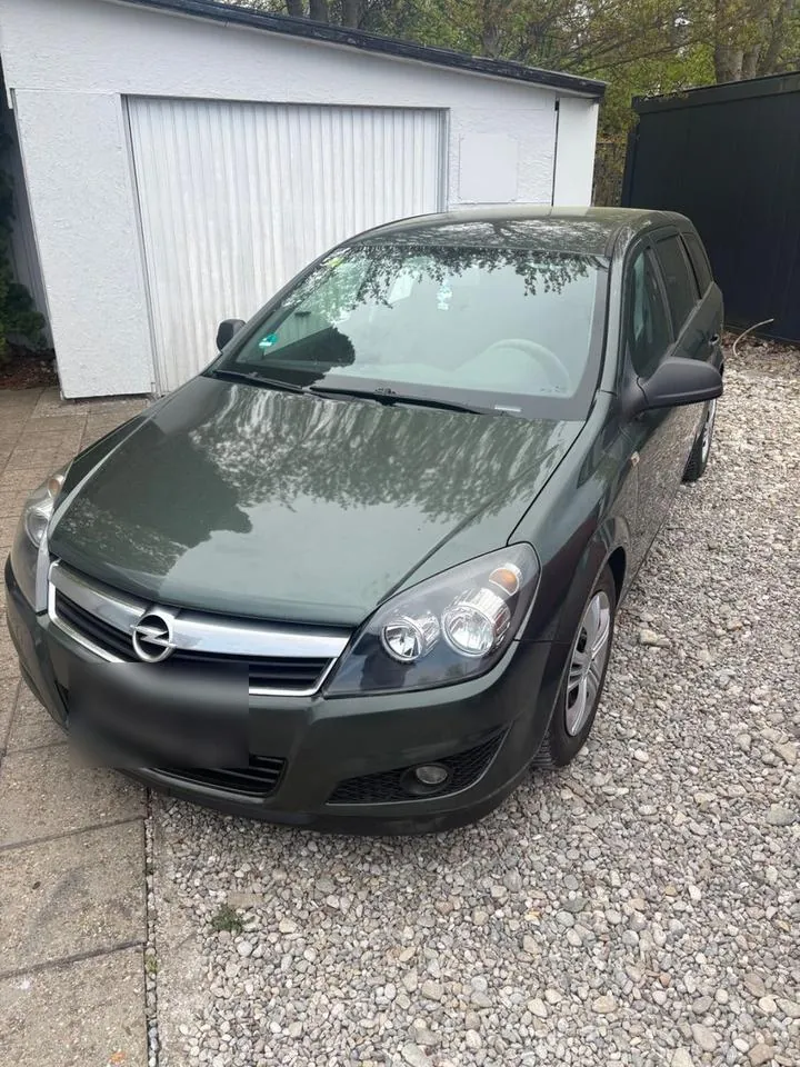 Opel Astra Caravan