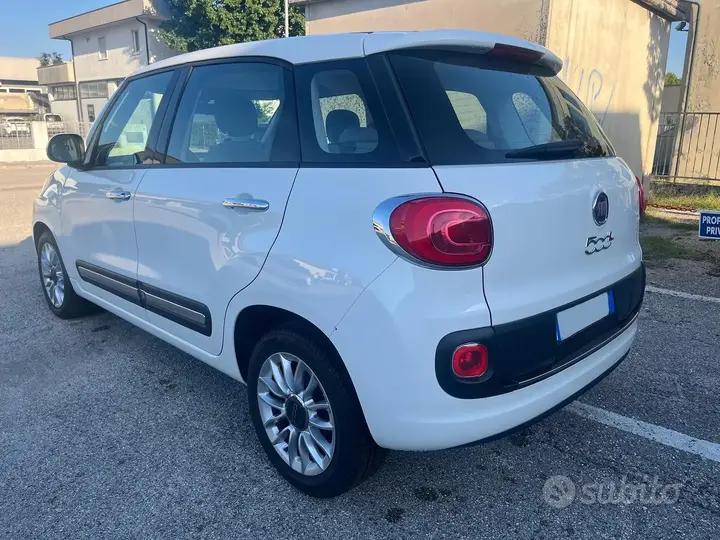 Fiat 500L 2014 photo 2