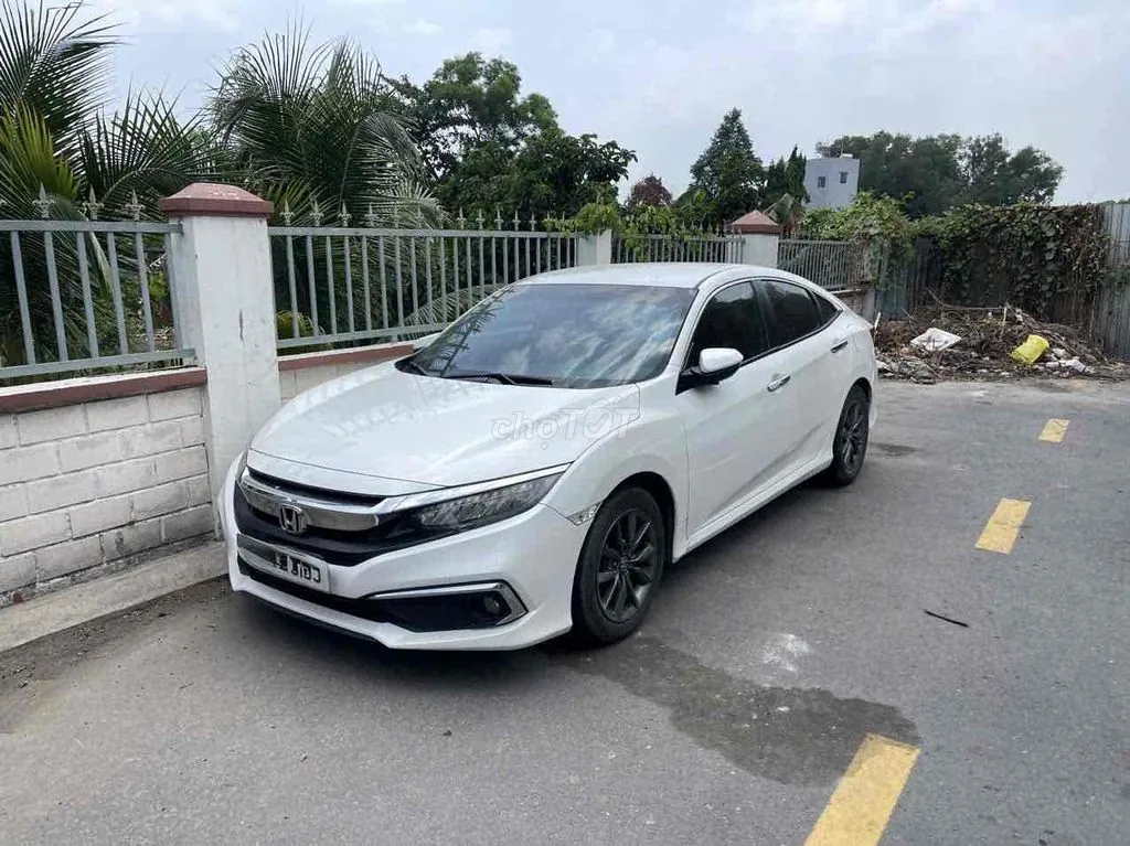 Honda Civic 2019 photo 3
