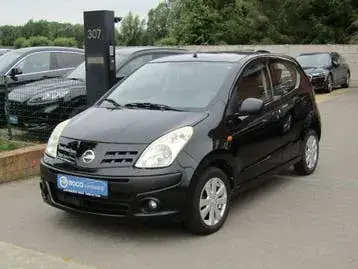 Nissan Pixo