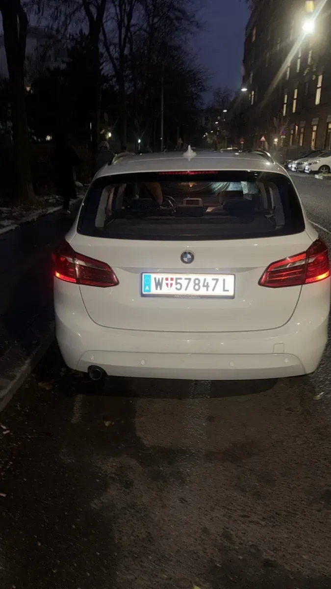BMW 2 Series 2017 photo 2