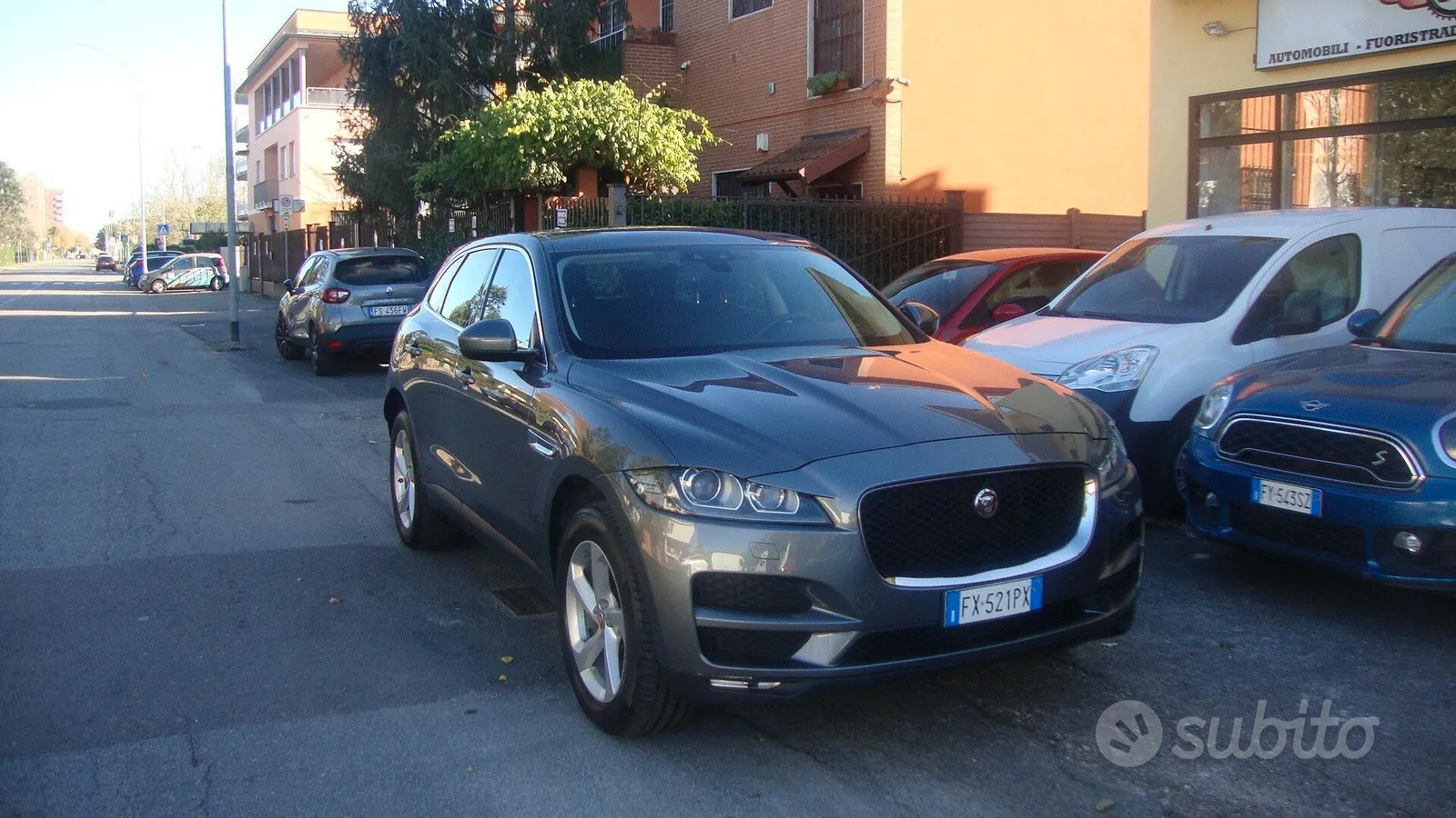 Jaguar F-Pace 2019 photo 3