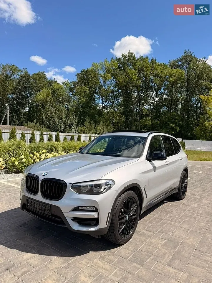 BMW X3 2018 photo 2