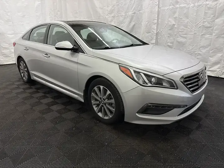 Hyundai Sonata 2016 photo 2