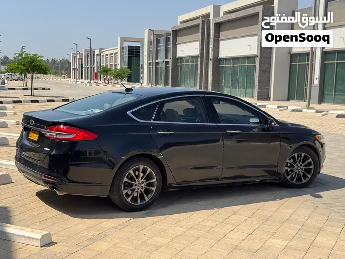 Ford Fusion 2017 photo 4