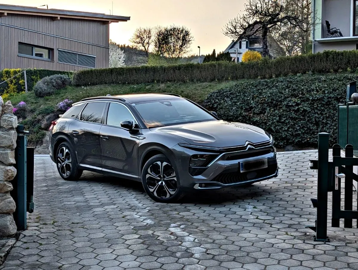 Citroen C5 X 2022 photo 2