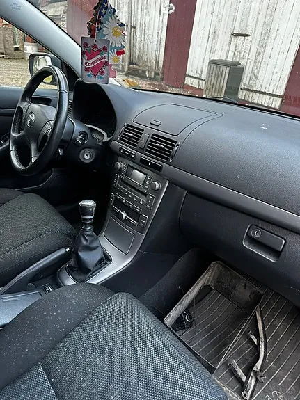 Toyota Avensis 2008 photo 5