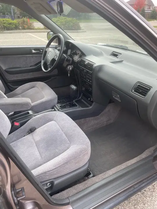 Honda Accord 1993 photo 4