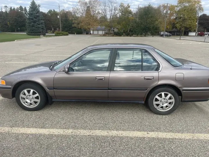 Honda Accord 1993 photo 3
