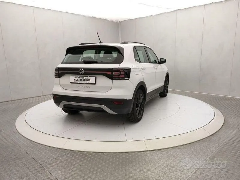 Volkswagen T-Cross 2021 photo 4