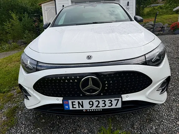 Mercedes-Benz Cla350 2025 photo 5