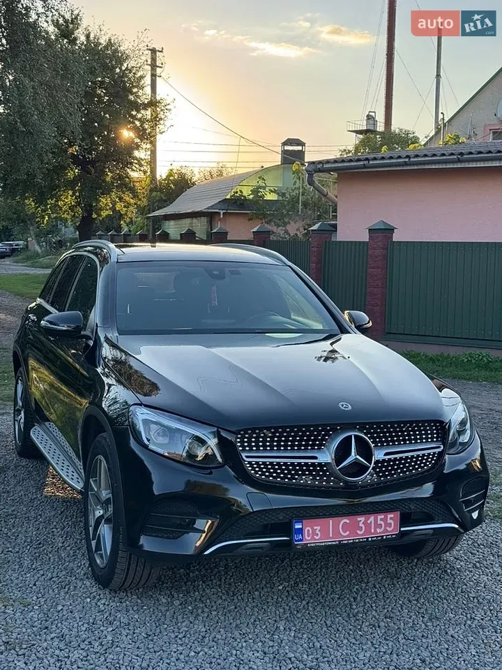 Mercedes-Benz Glc-Class 2018 photo 5