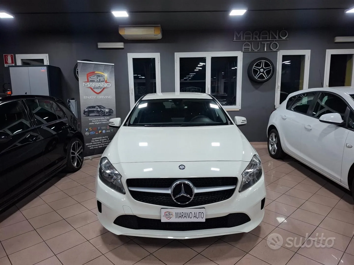Mercedes-Benz A180 2016 photo 2