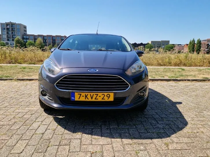 Ford Fiesta 2013 photo 3