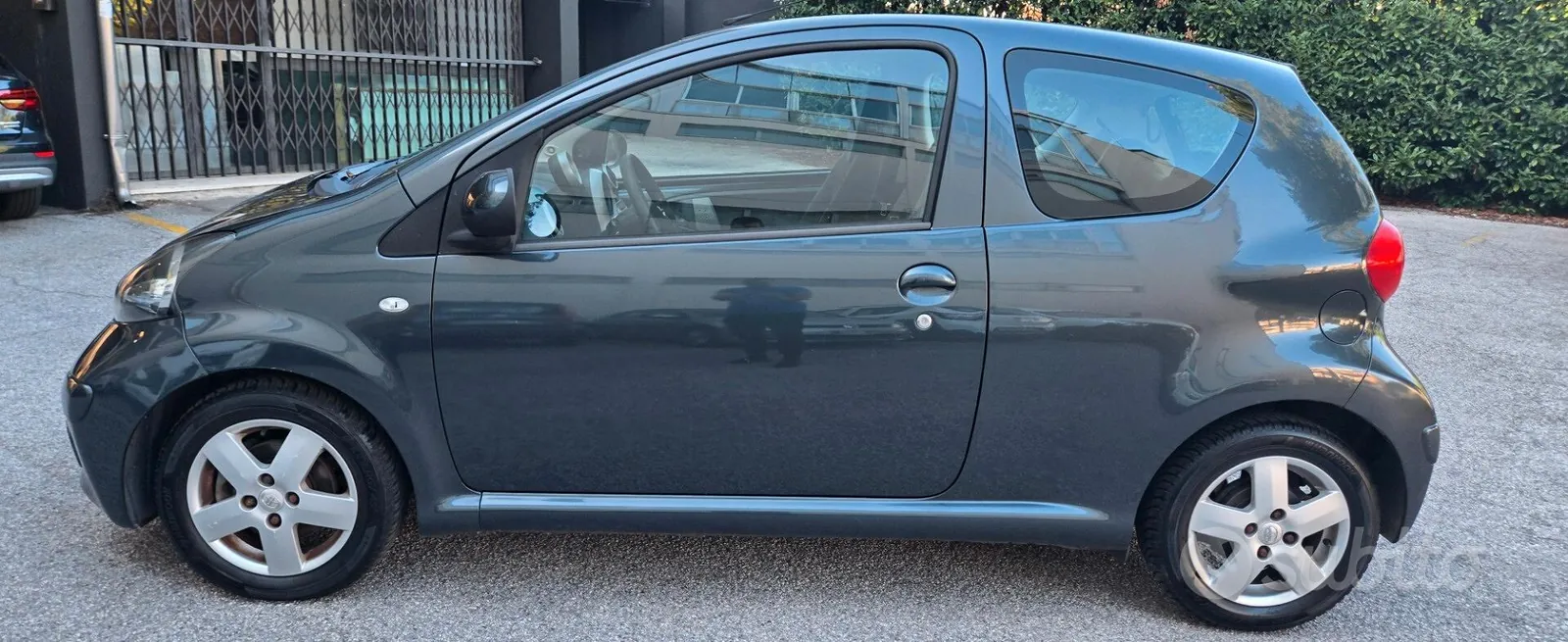 Toyota Aygo 2005 photo 2
