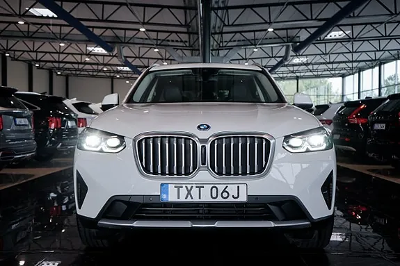BMW X3 2022 photo 2