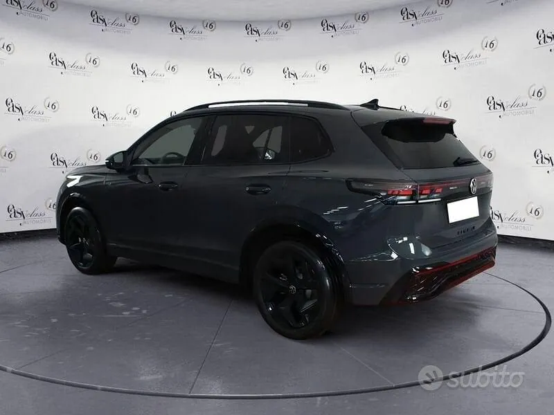 Volkswagen Tiguan 2026 photo 2