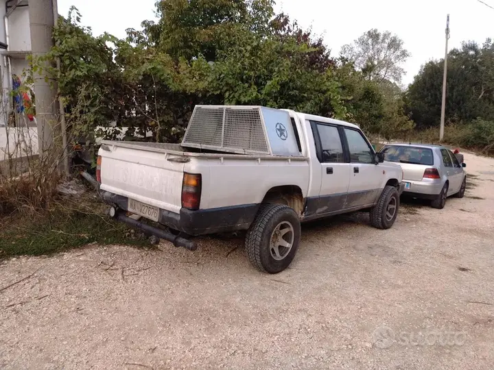 Mitsubishi L200