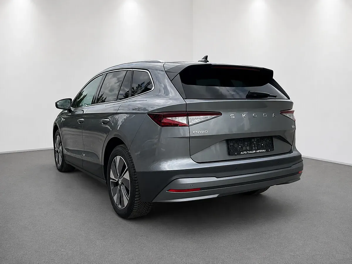 Skoda Enyaq 2025 photo 3