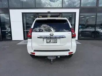 Toyota Land Cruiser Prado 2018 photo 5