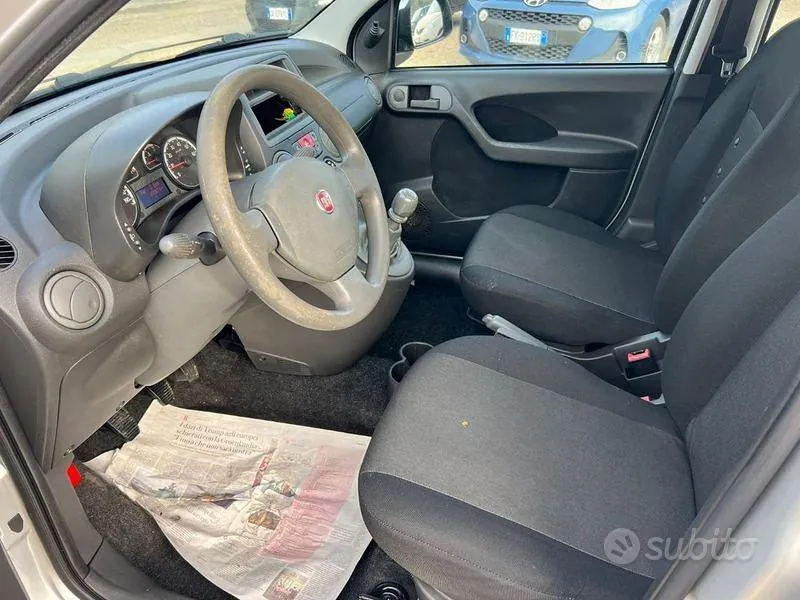 Fiat Panda 2011 photo 2