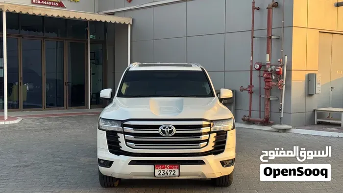 Toyota Land Cruiser 2022 photo 3