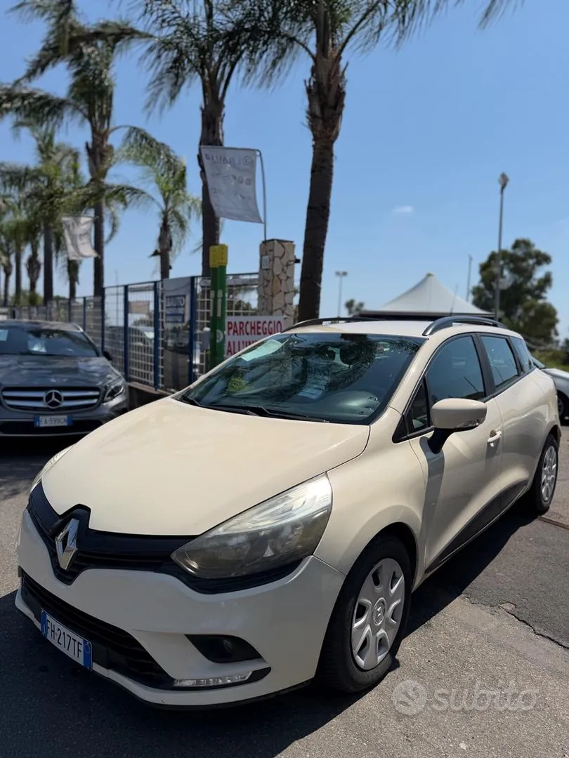 Renault Clio 2017 photo 2
