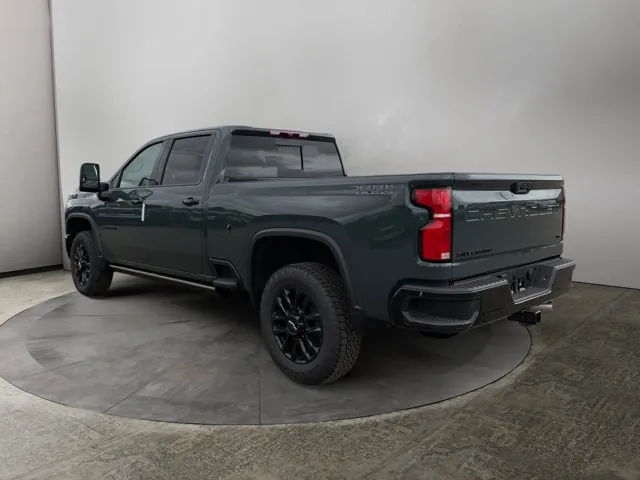 Chevrolet Silverado 3500Hd 2026 photo 3