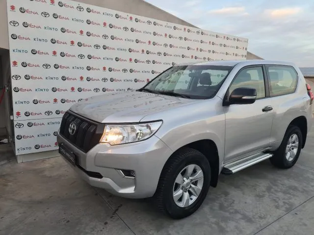 Toyota Land Cruiser 2019 photo 3