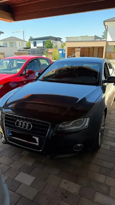 Audi A5 2011 photo 2