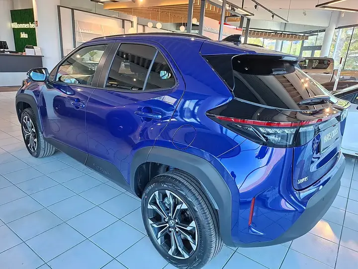 Toyota Yaris Cross photo 2