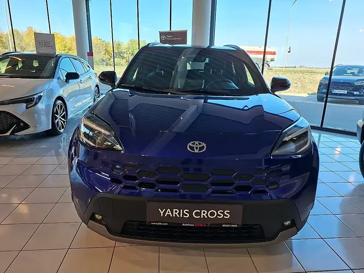 Toyota Yaris Cross photo 3