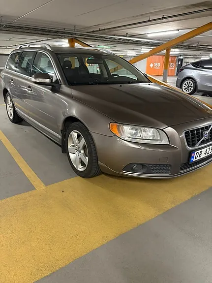 Volvo V70 2009 photo 4