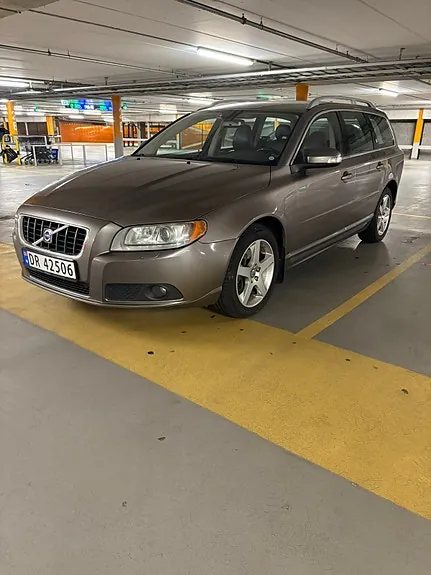 Volvo V70 2009 photo 5