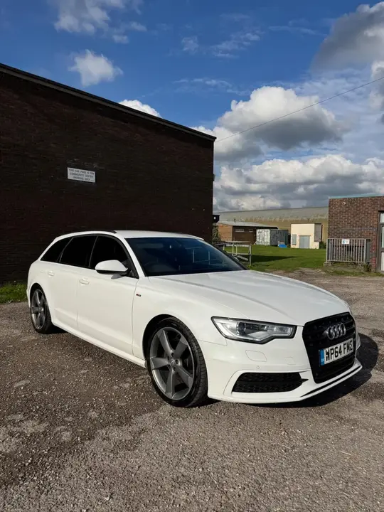 Audi A6 Avant 2014 photo 4