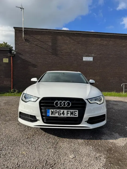 Audi A6 Avant 2014 photo 3