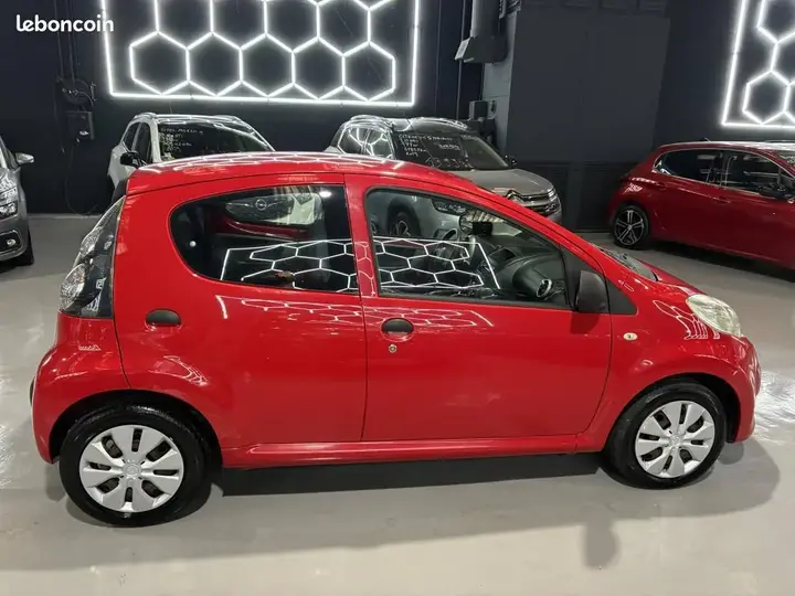 Citroen C1 2009 photo 3