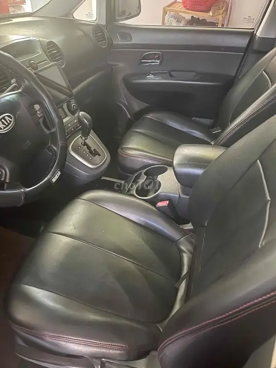 Kia Carens 2009 photo 4