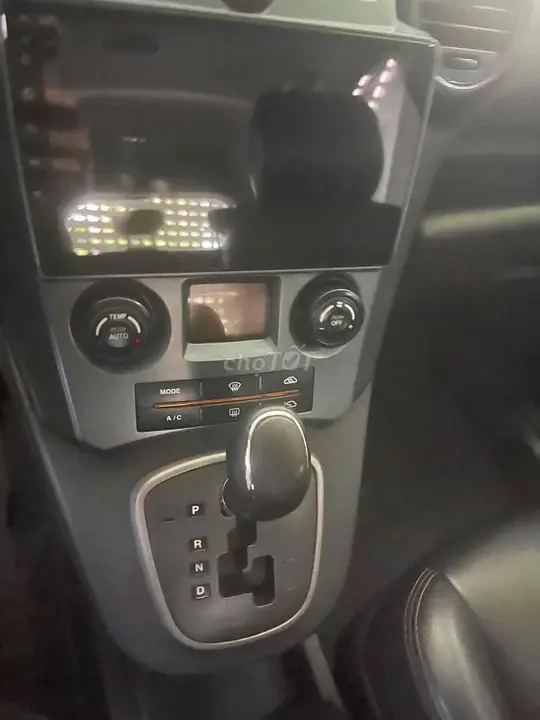 Kia Carens 2009 photo 2