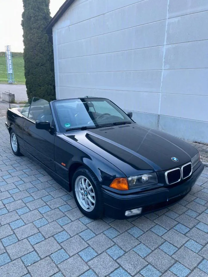 BMW 320I Cabrio
