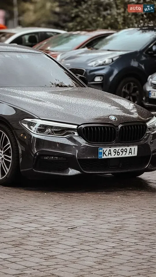 BMW 5 Series 2018 photo 4