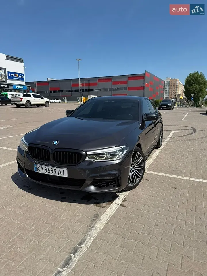 BMW 5 Series 2018 photo 5