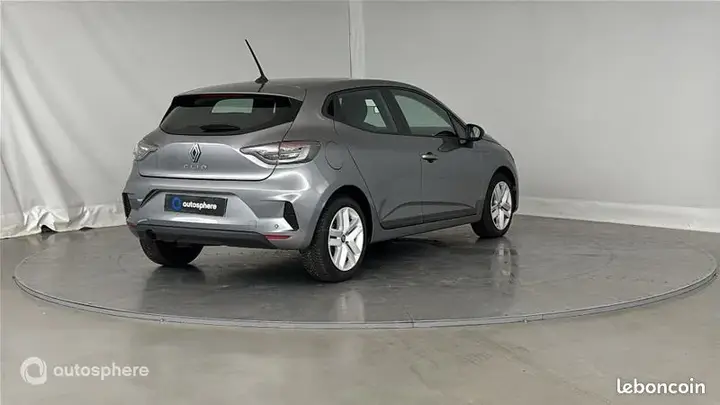 Renault Clio 2024 photo 5