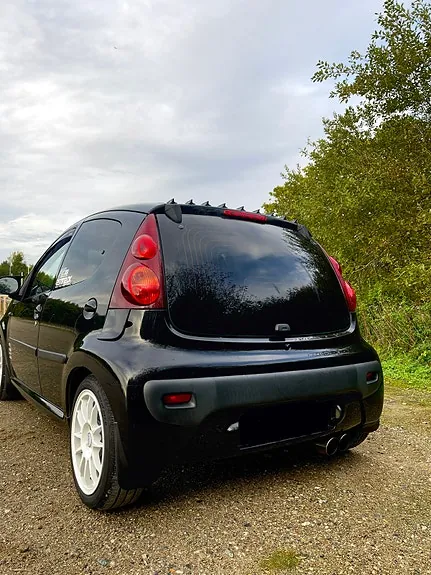 Peugeot 107 2013 photo 3