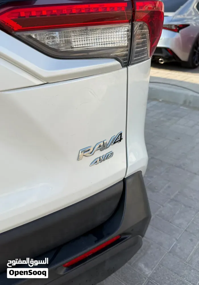 Toyota Rav 4 2019 photo 4